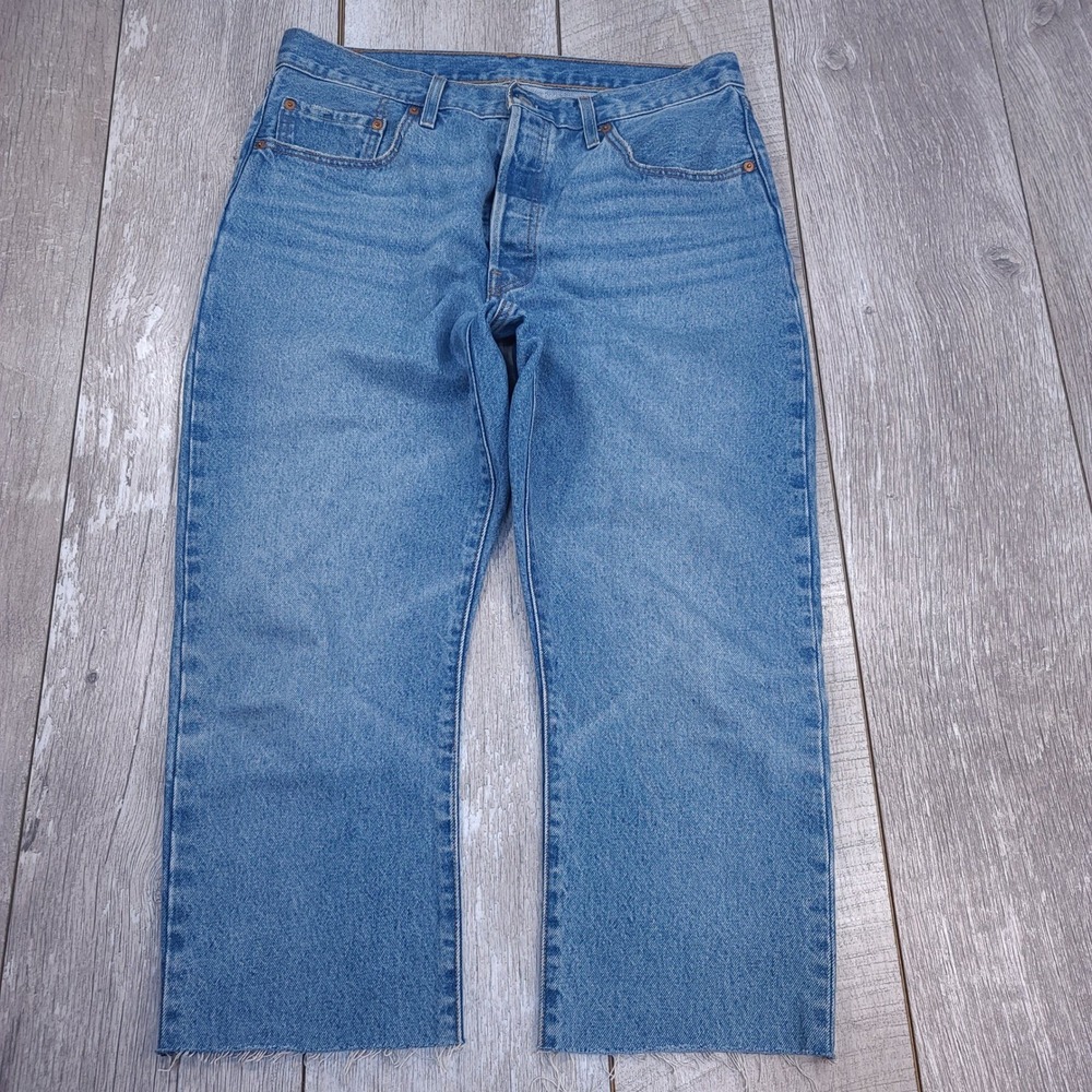 Levi's 501 Cropped Jeans Womens 32 Blue Straight Raw Hem Button Fly Denim